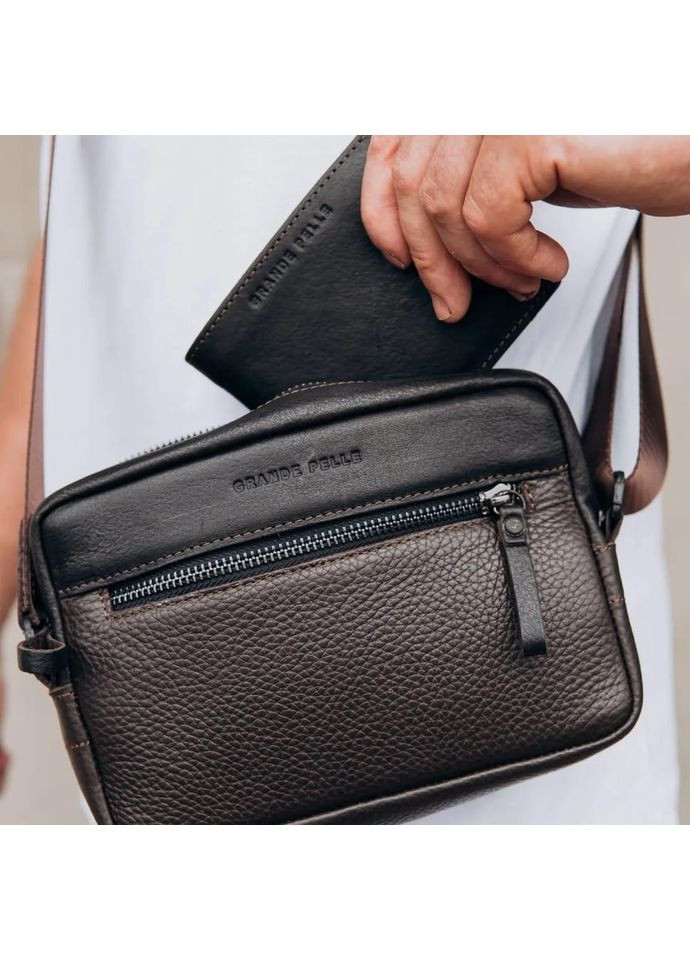 Сумка через плечо компактная вертикальная 736720 Urban Classic Grande Pelle (360239327)