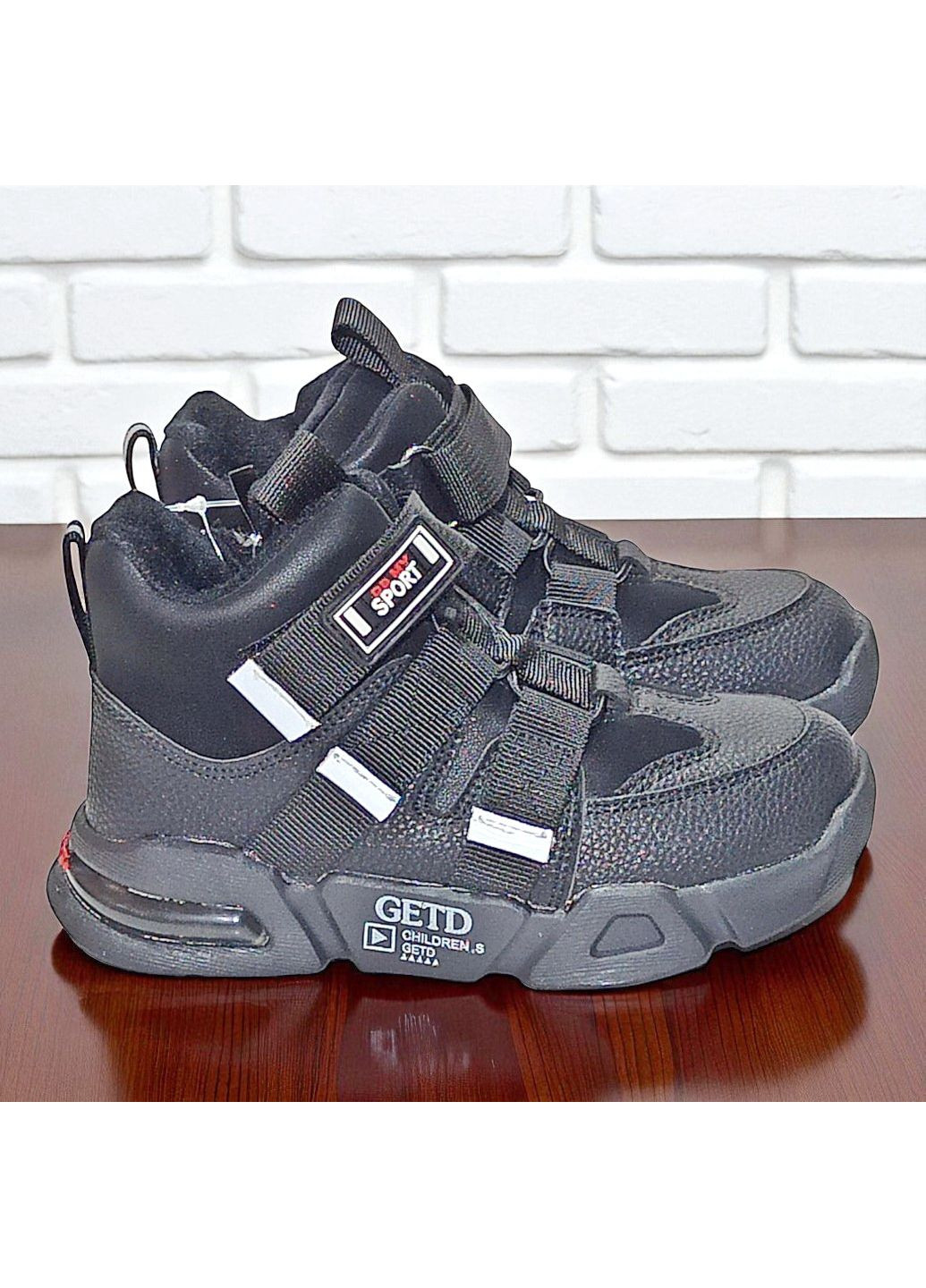 Утеплені демісезонні черевики на флісі ортопедичні хайтопи на липучках для хлопчика Клібі Clibee (360979238)