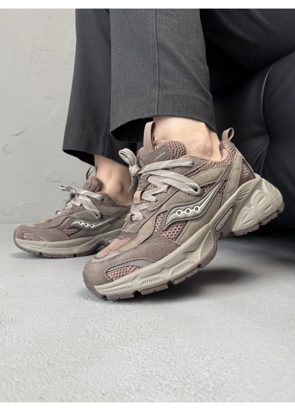 Коричневые демисезонные кроссовки мужские и женские Saucony 2k Cavalry Brown | Сауконі 2К Кавалрі