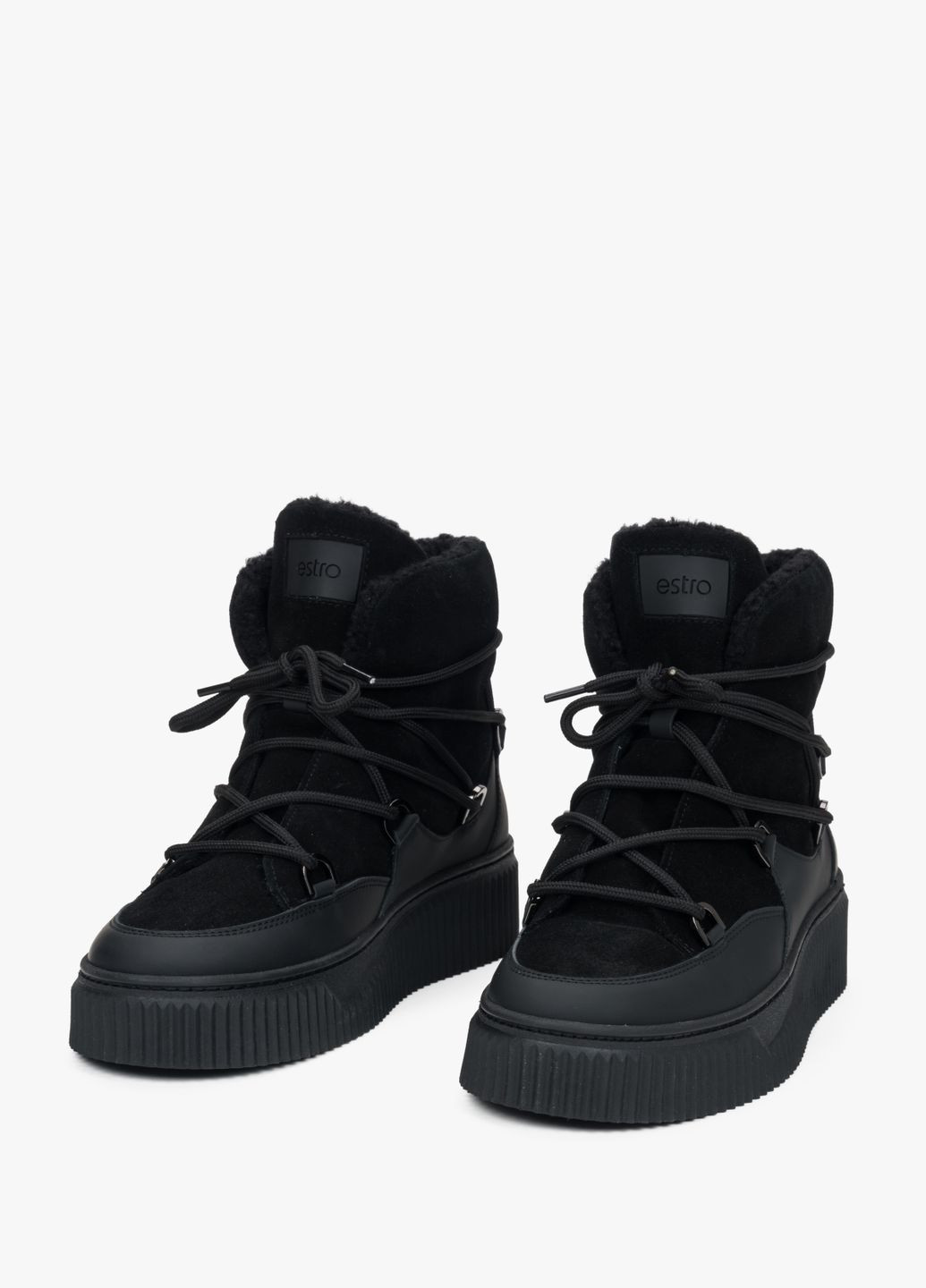 Зимние ботинки, цвет черный Estro