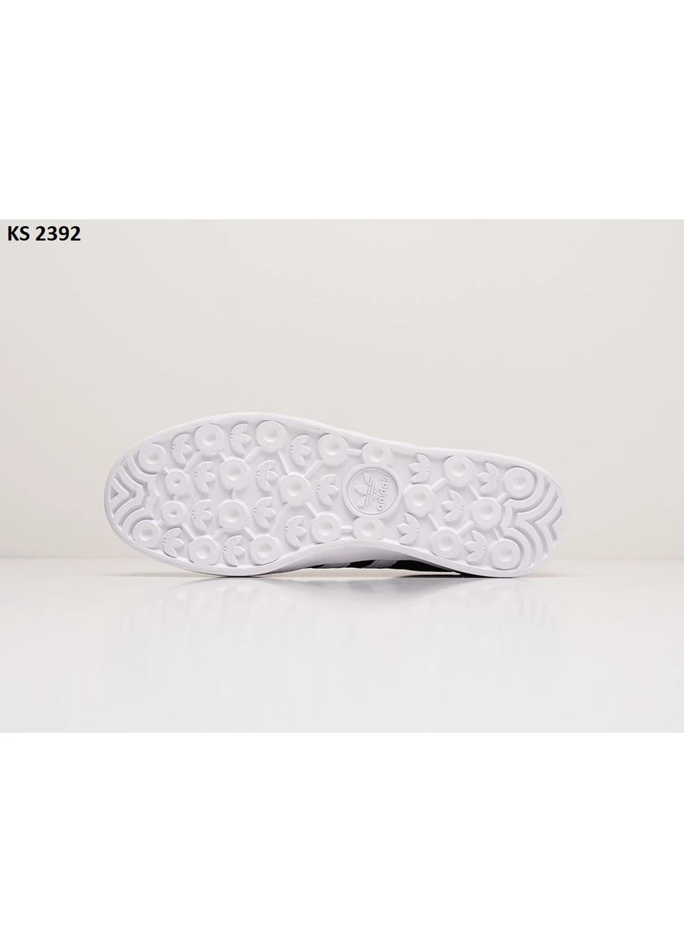Білі літні кросівки adidas broomfield black white адідас буст No Brand
