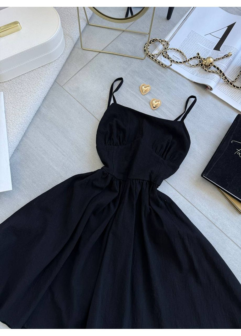 Черное праздничный платье Vione однотонное