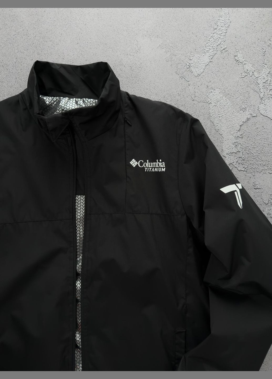 Комбинированная демисезонная ветровка No Brand