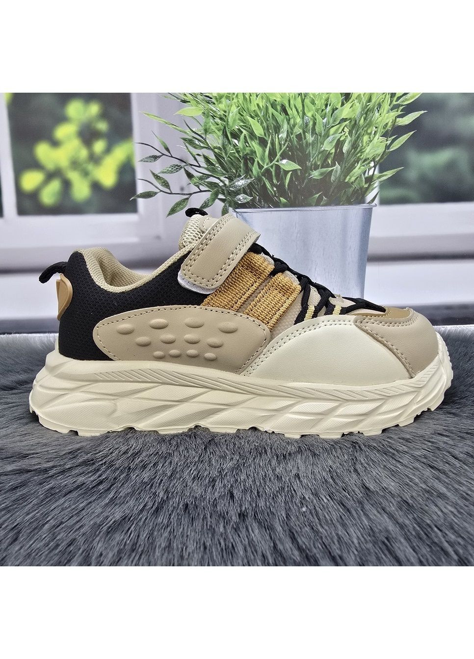 Бежеві Осінні кросівки підліткові Jong Golf