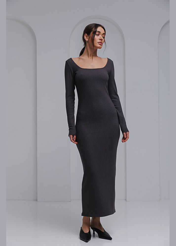 Серое платье из трикотажа в рубчик Arjen