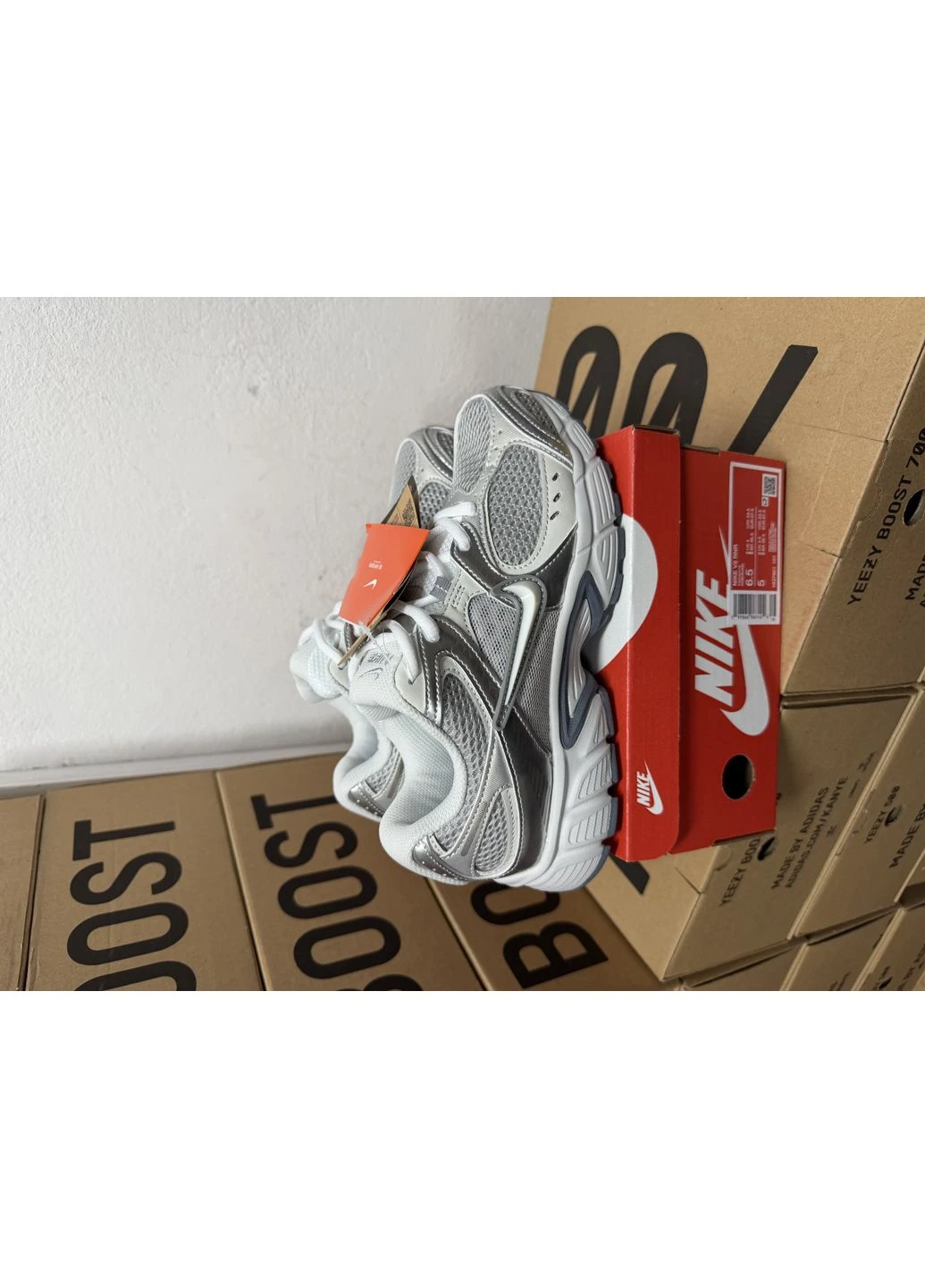 Білі кросівки чоловічі nike v5 rnr white silver найк в5 білі демісезон No Brand