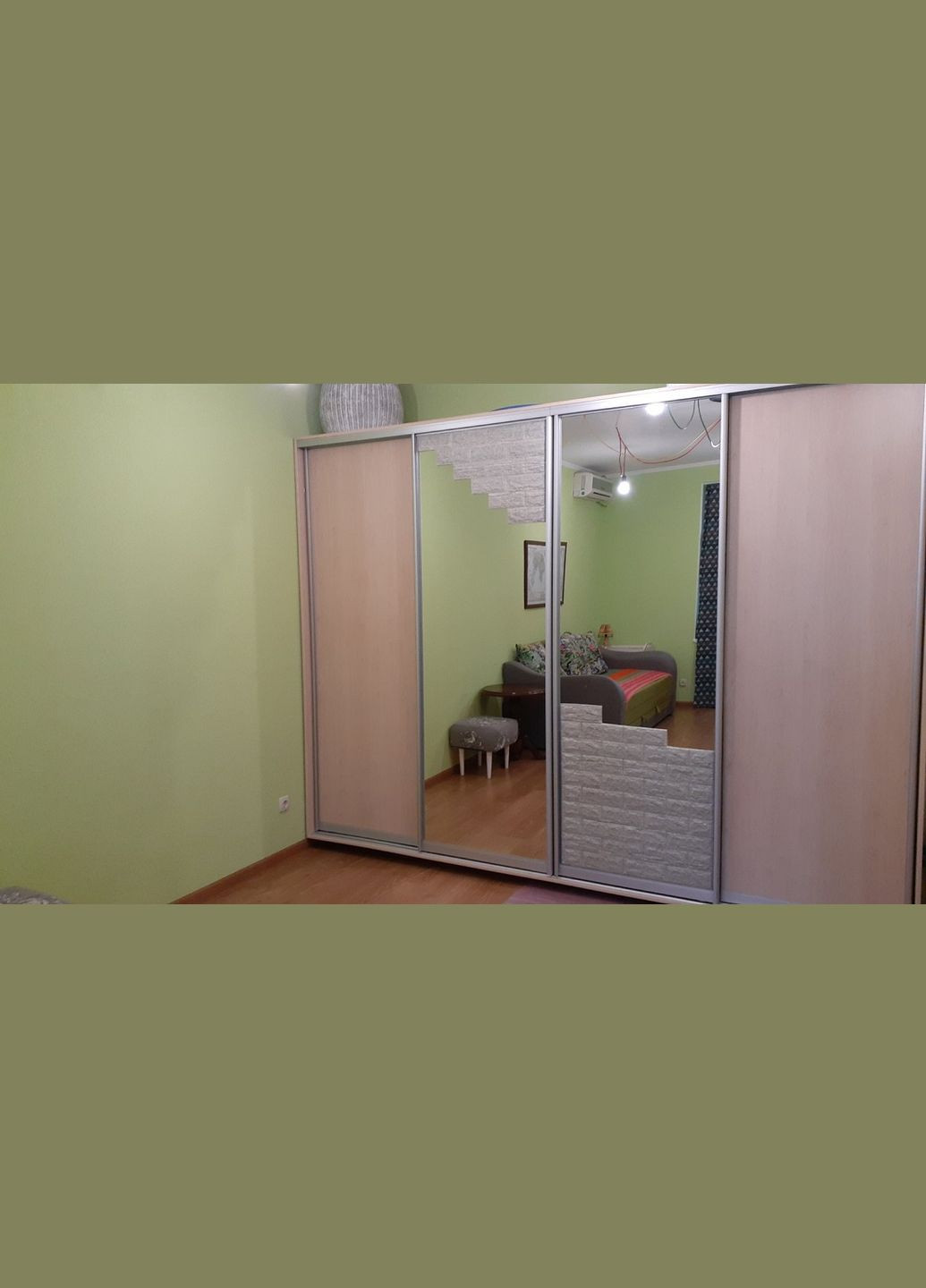 Самоклеюча декоративна 3D панель під світло-сіру цеглу смужка 700x770x3мм (330-3) 3D Loft (302236049)