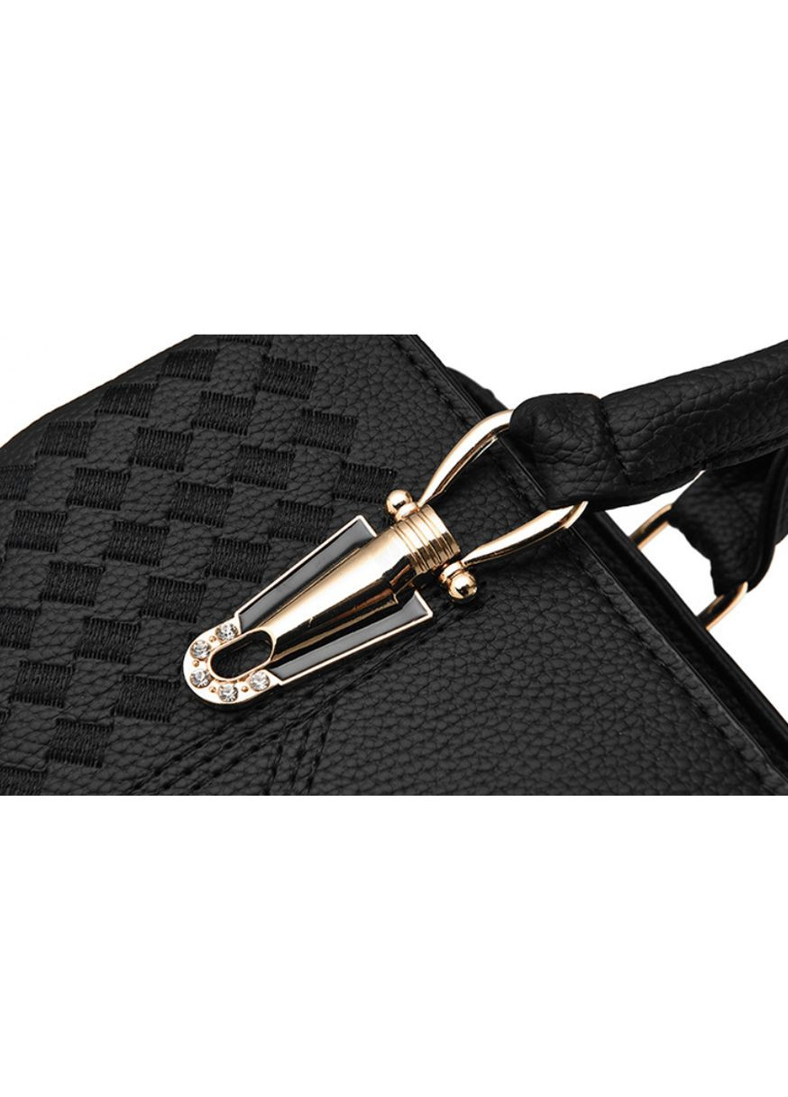 Стильна сумка на плече еко-шкіра чорна класична повсякденна сумочка з брелком ProDobro (363221149)