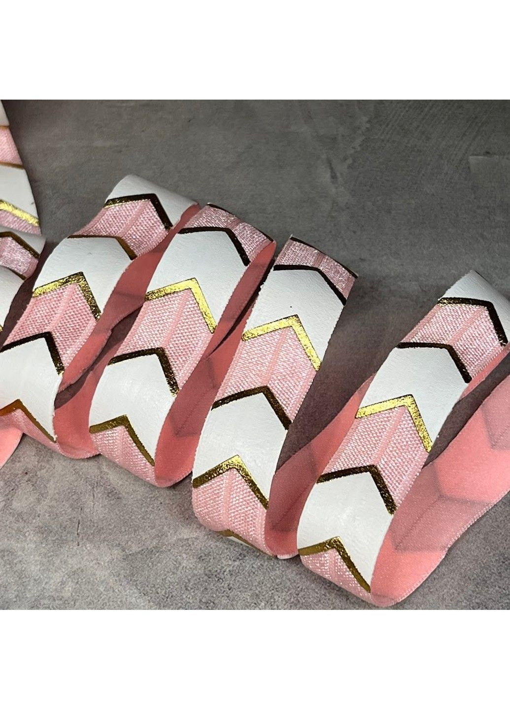 Стрейч-бейка (резинка) - Стрелка, ширина 1,5 см, цвет микс, арт 02411, отрезок 1 метр No Brand (318441237)