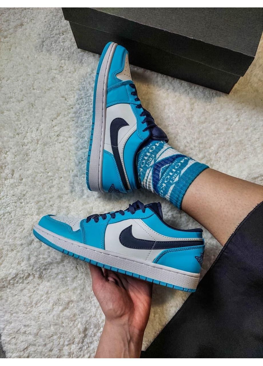 Черные демисезонные кроссовки мужские nike air jordan retro 1 low blue white black найк аир джордан No Brand