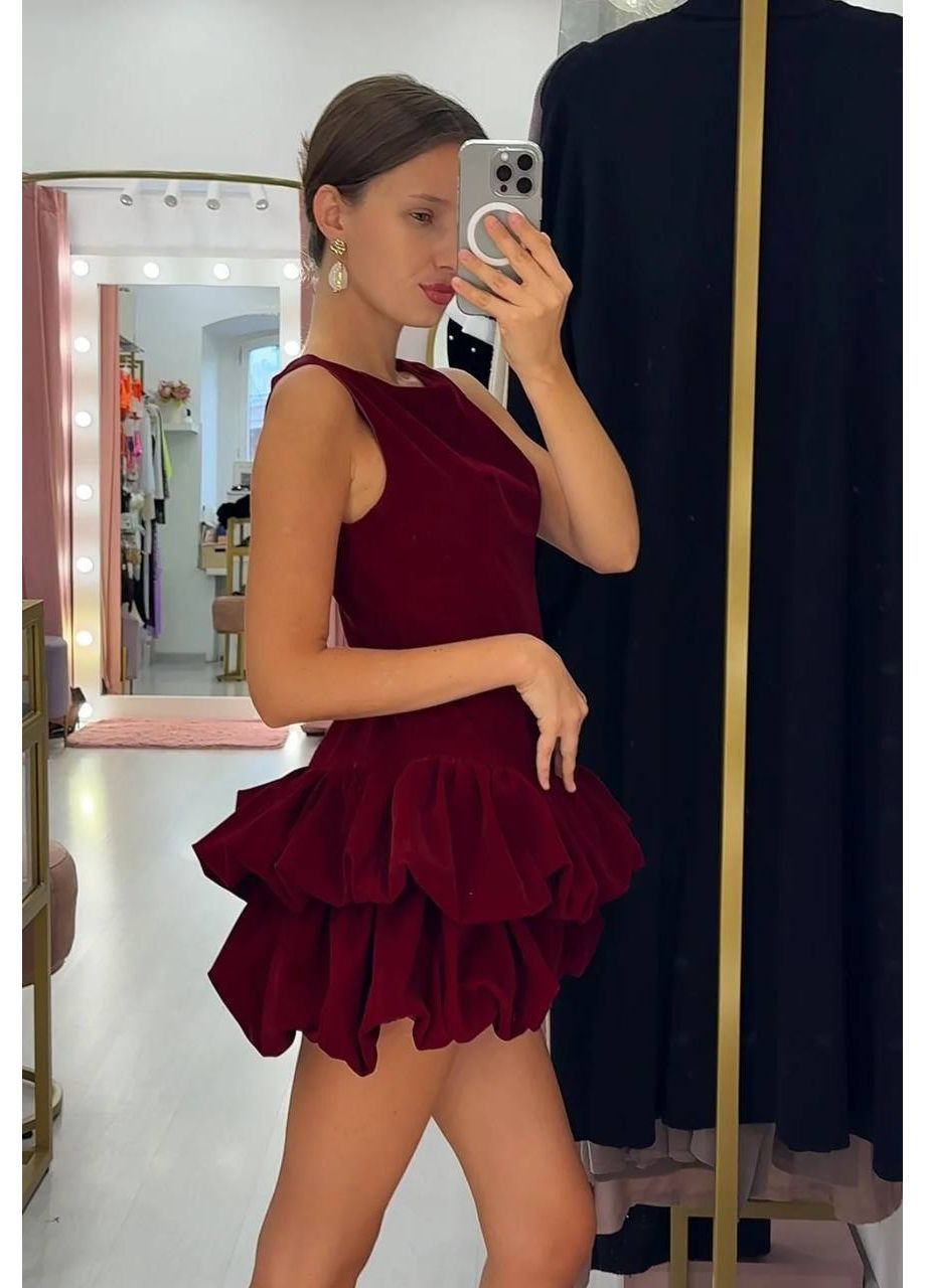 Червона святковий жіноча оксамитова сукня з обʼємною спідницею No Brand