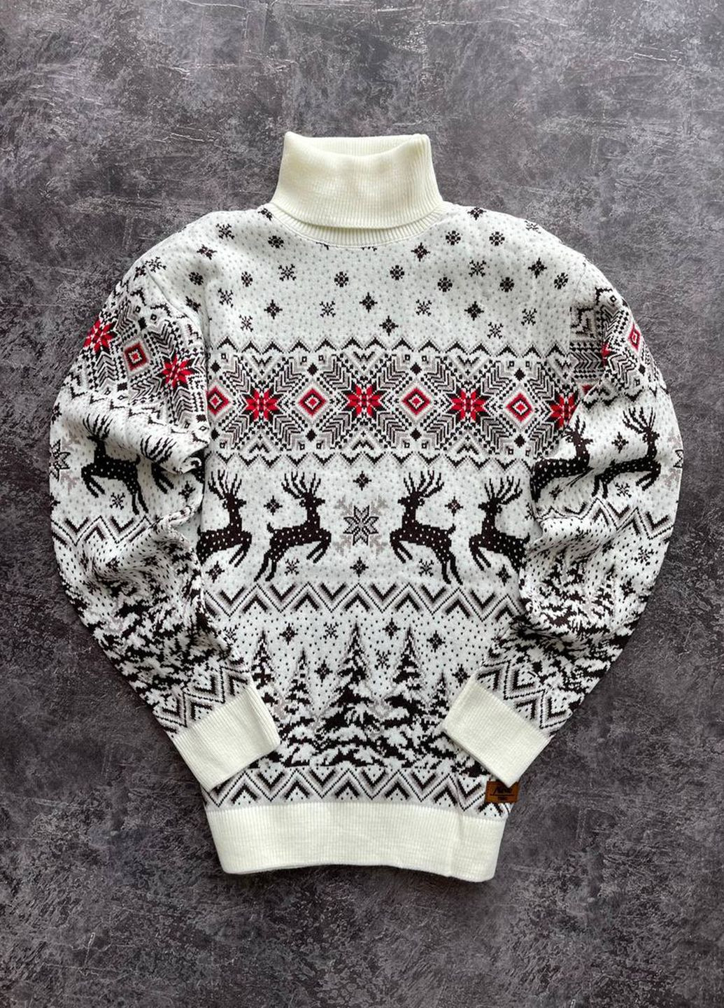 Білий зимовий чоловічий новорічний светр з оленями "christmas deer" чорний, під шию джемпер No Brand