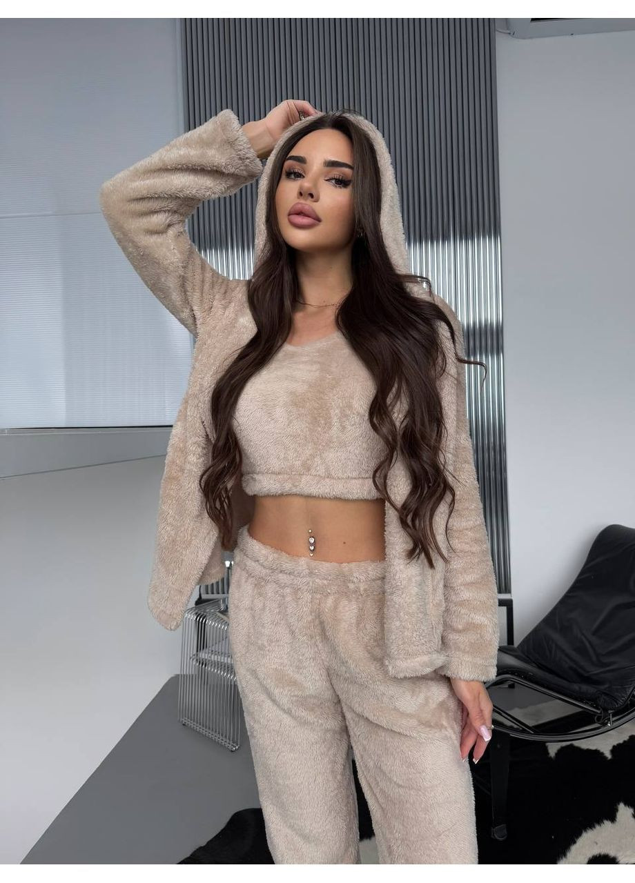 Бежева жіноча махрова піжама трійка сорочка + топ + брюки No Brand Р4936-349/2