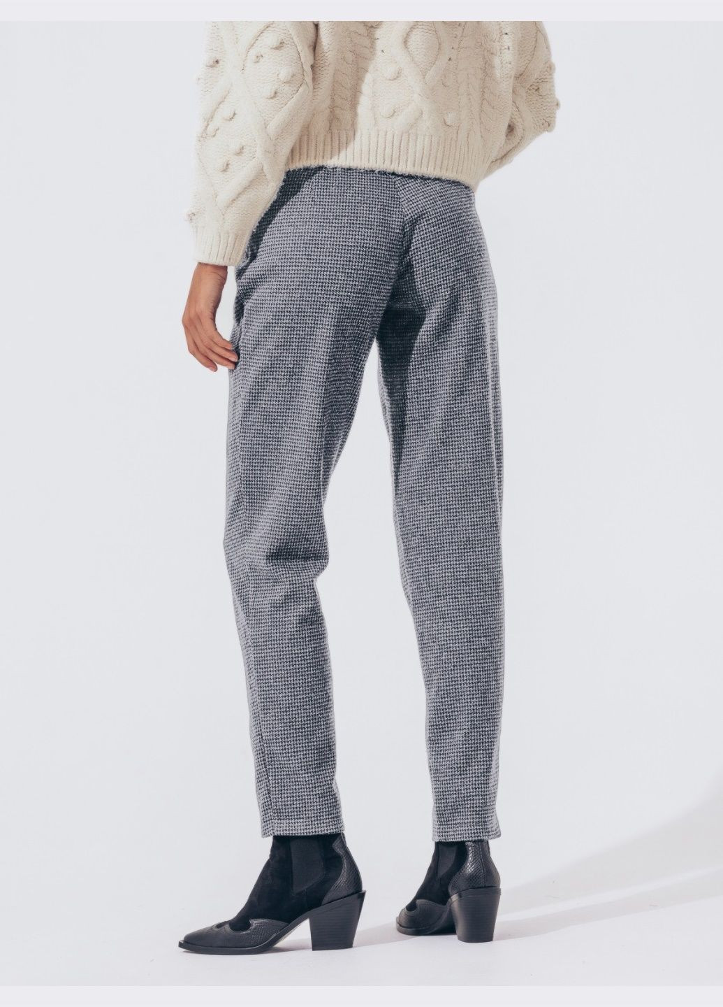 жаккардовые брюки зауженного кроя серые Dressa (365755261)