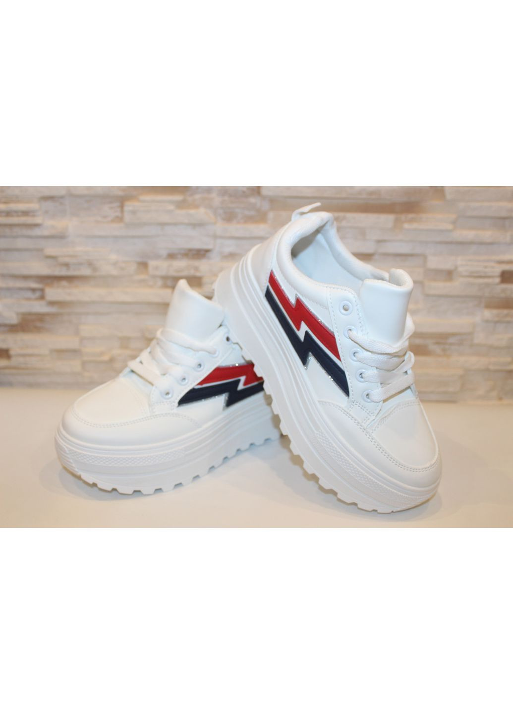 Кроссовки женские белые на шнуровке No Brand Кросівки жіночі белые демисезоны (370590478)