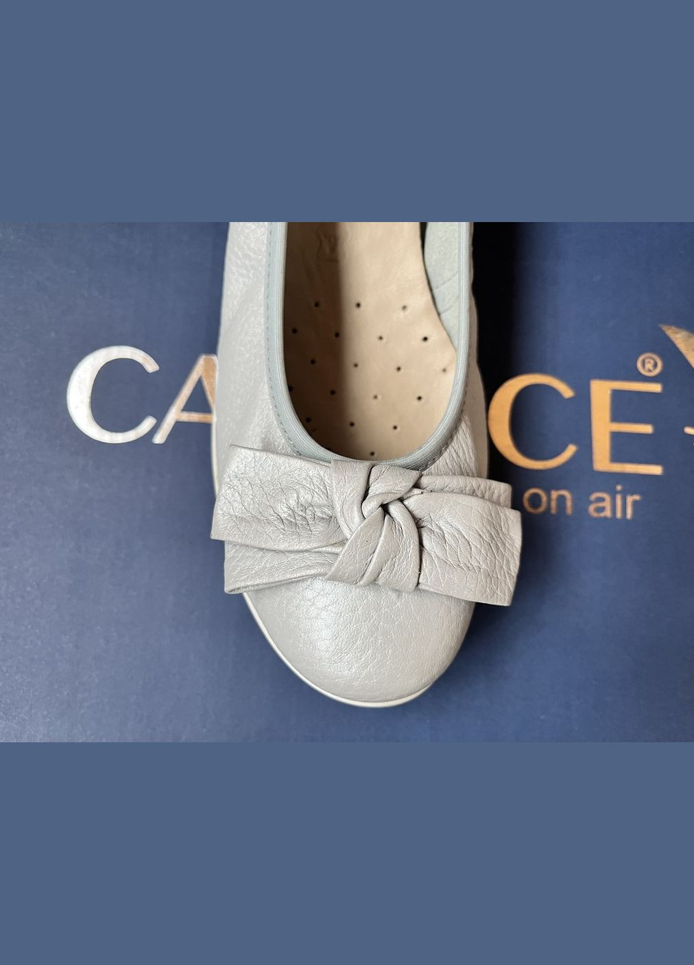 Жіночі жіночі балетки з м'якої натуральної шкіри оленя блакитного кольору, тм Caprice | блакитні бант натуральна шкіра (315503054)