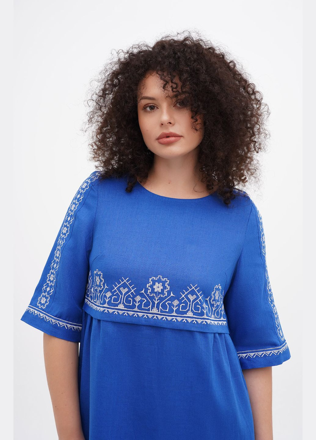 Синя вишита лляна сукня з квітковим геометричним орнаментом мірося великі розміри (plus size)., р., код 0409/60/1318 ГАЛЕРЕЯ ЛЬОНУ