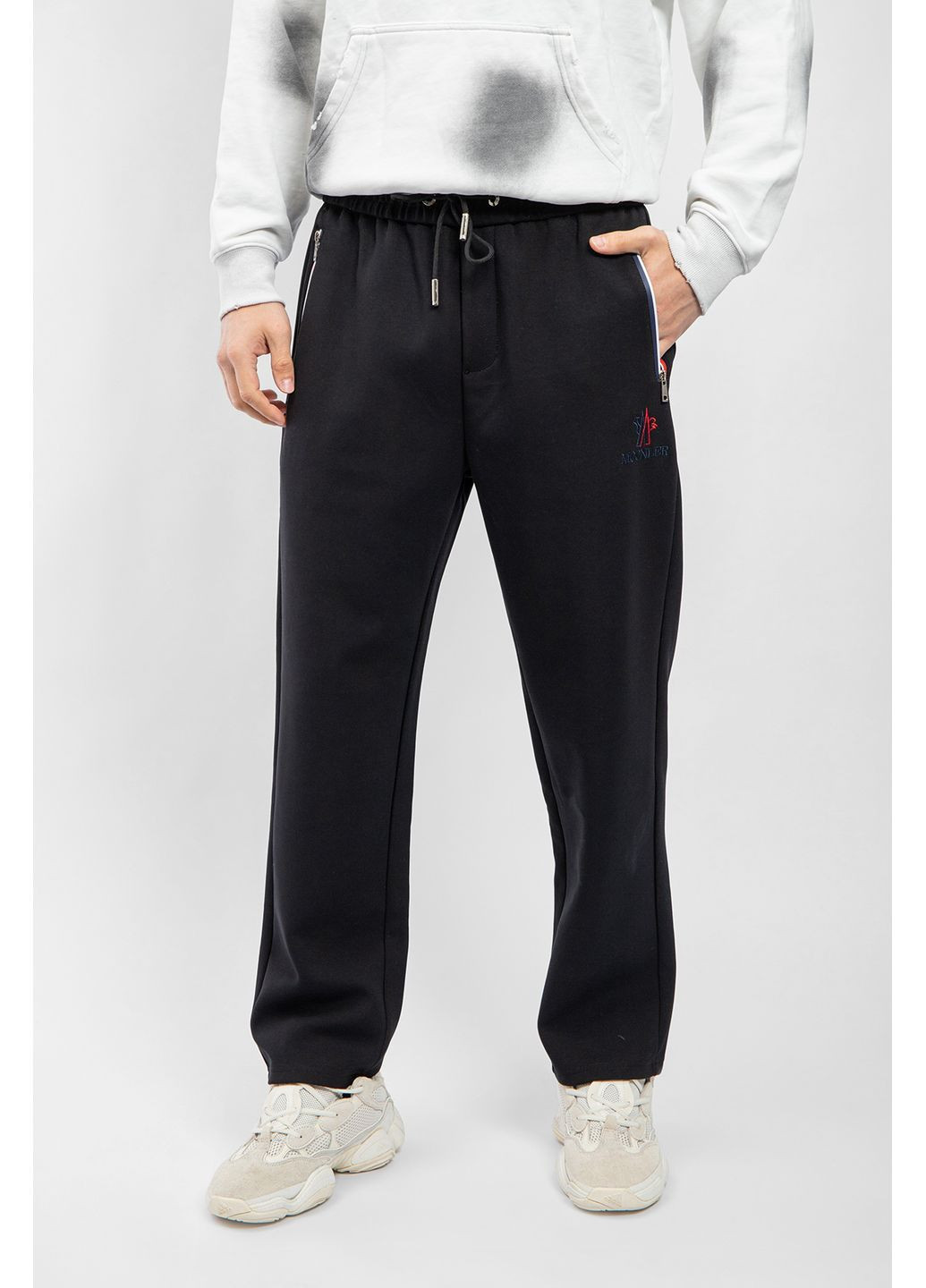 Черные кэжуал демисезонные прямые брюки Moncler