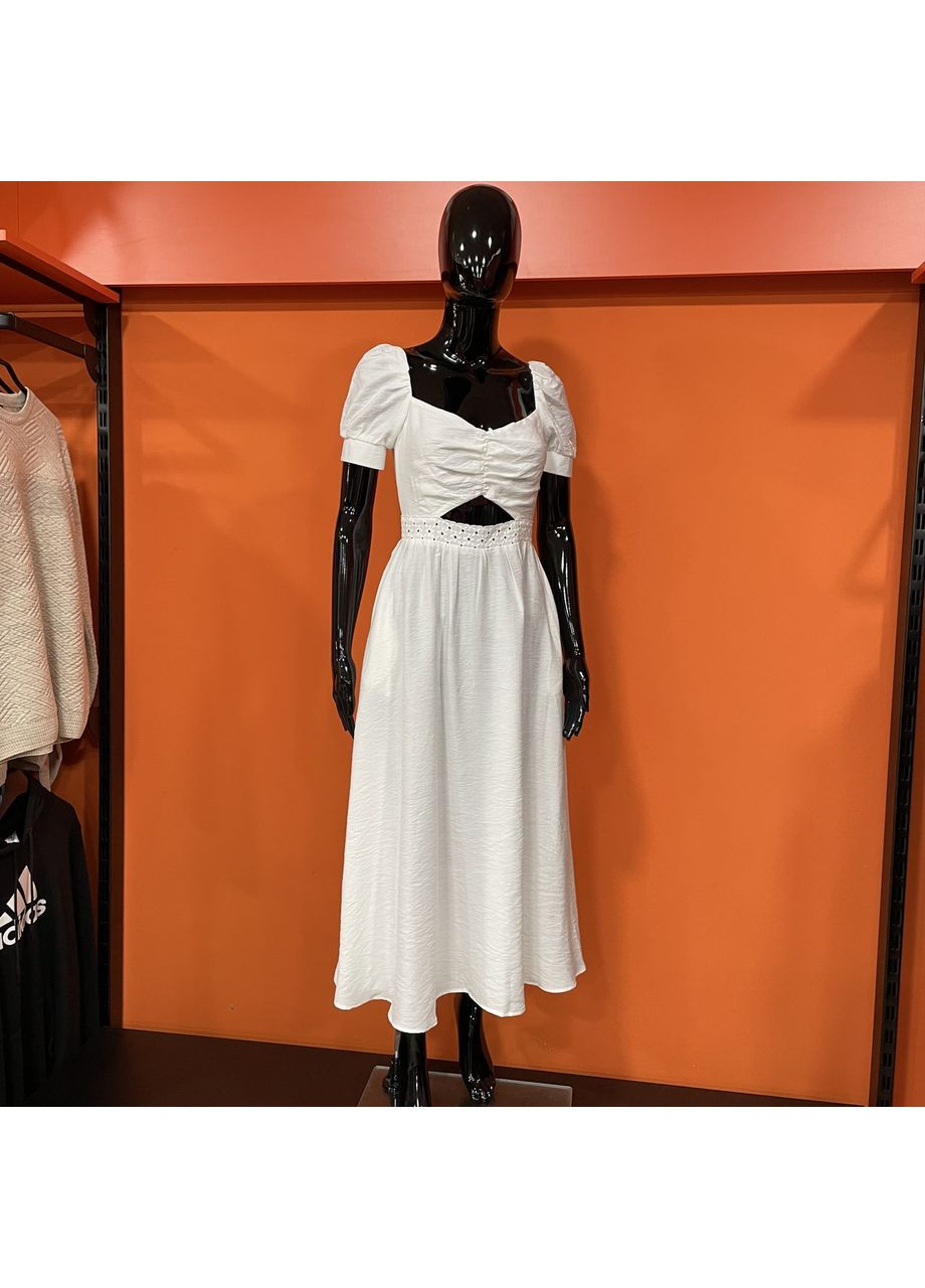 Білий сукня віскоза жатка короткий рукав міді виріз прошва 44 біла No Brand