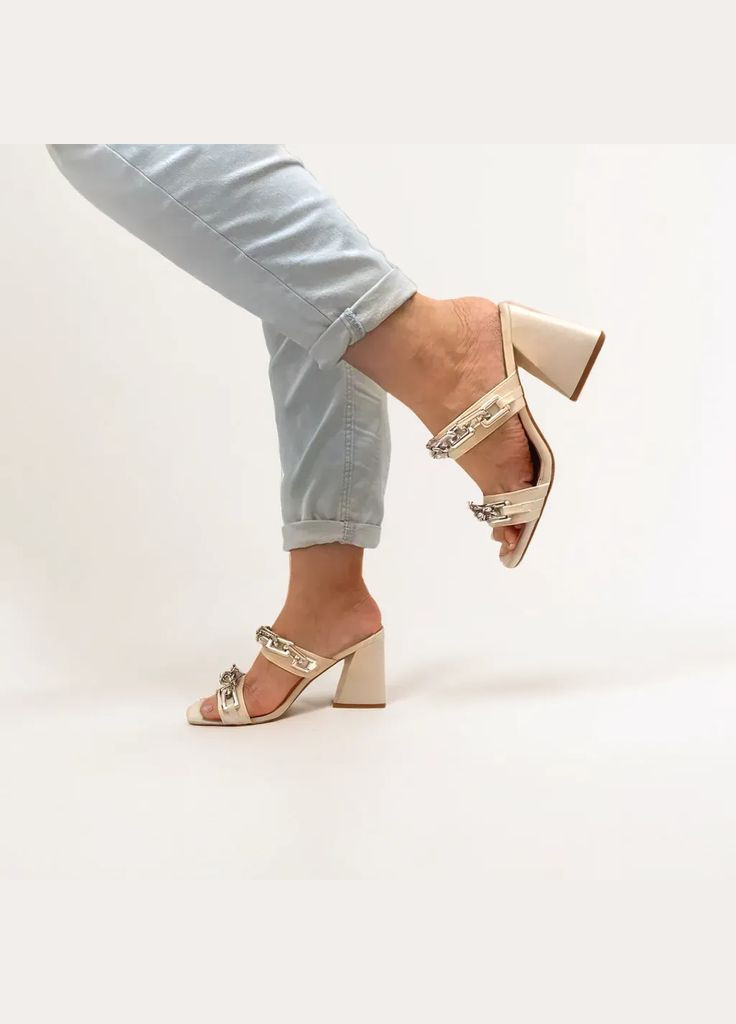 Бежевые женские кожаные босоножки, сабо на каблуке 1060 бежевые L&M без застежки