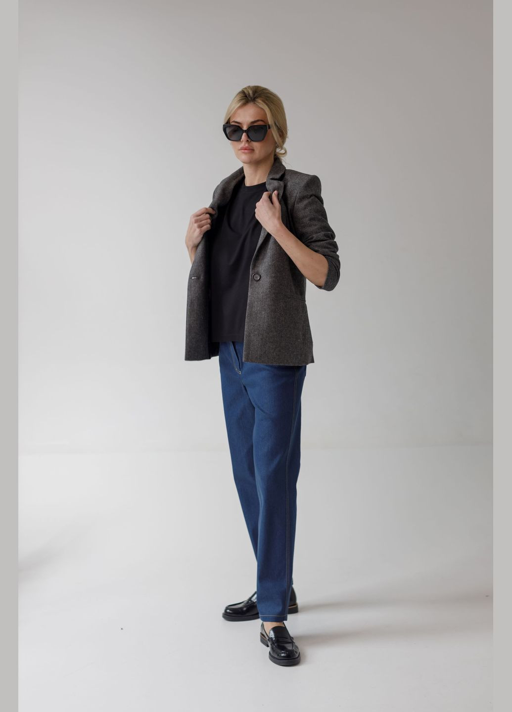 Серый женский жакет Парада однотонный - демисезонный