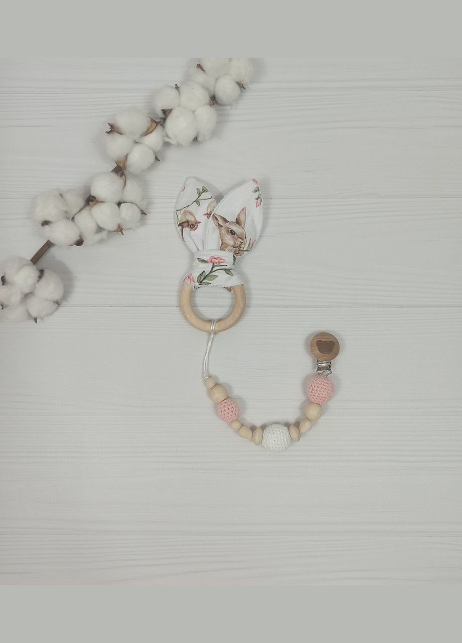 Комфортер Медвежонок, погремушка и Эко грызунок Шуршащие ушкис подвеской a.l.babybox Зайчики в розах No Brand (315488058)