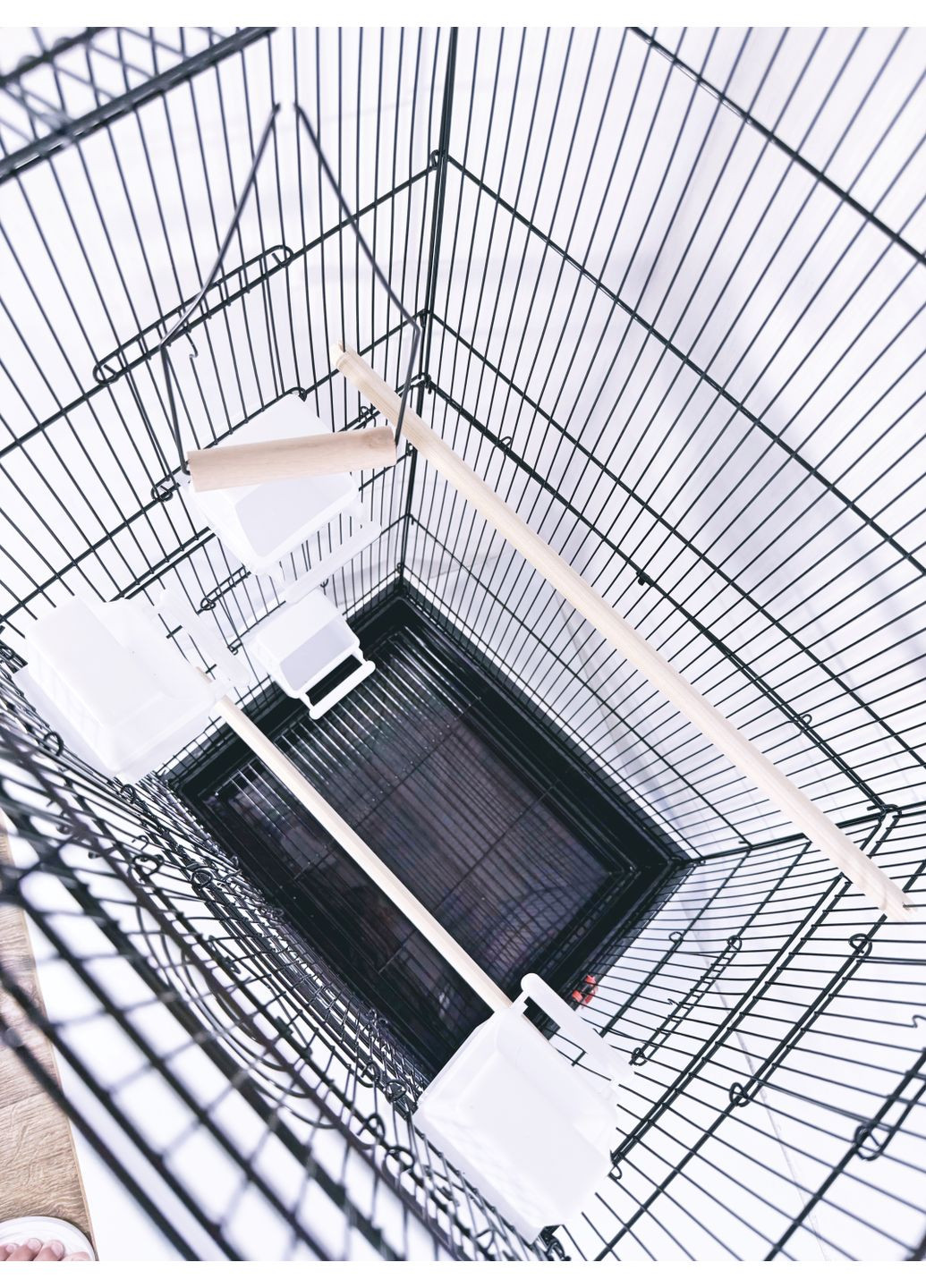 Клетка-вольер для птиц B01, черная, 44x33x105 см Mona Kisa (351403792)