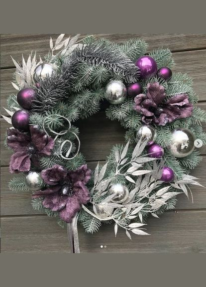 Вінок новорічний різдвяний Premium з литої хвої d-55 см блакитний HVOYA (328606377)