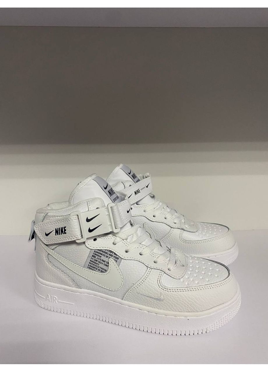 Белые кроссовки белые зимние nike No Brand