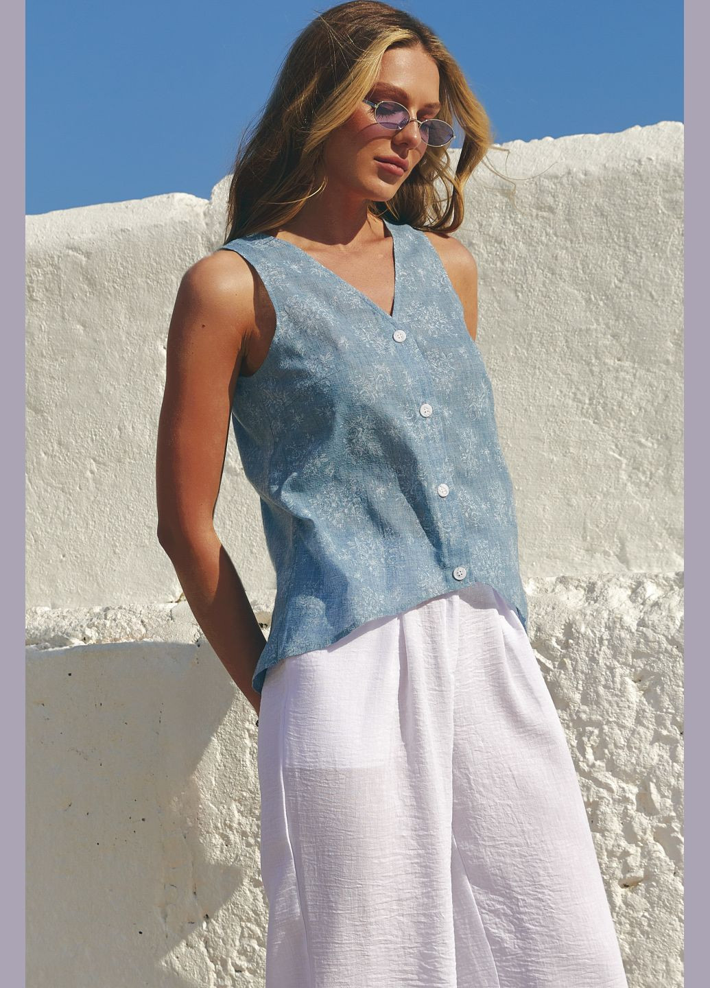 Жилет жіночий асиметричний крій безрукавка жіноча жилетка на ґудзиках льон-котон ST-Seventeen (333832827)