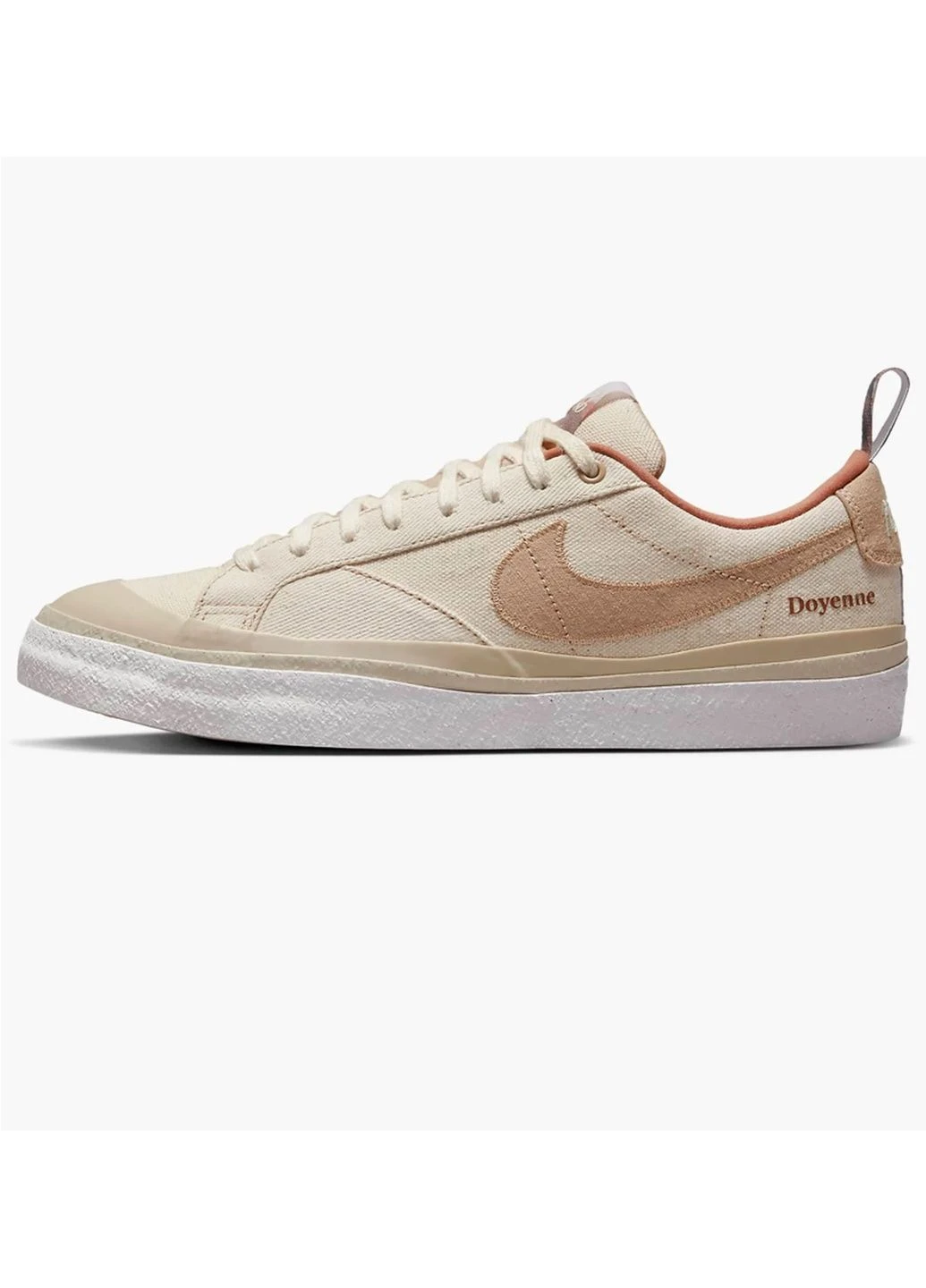 Бежевые кроссовки мужские sb blazer low x doyenne beige Nike