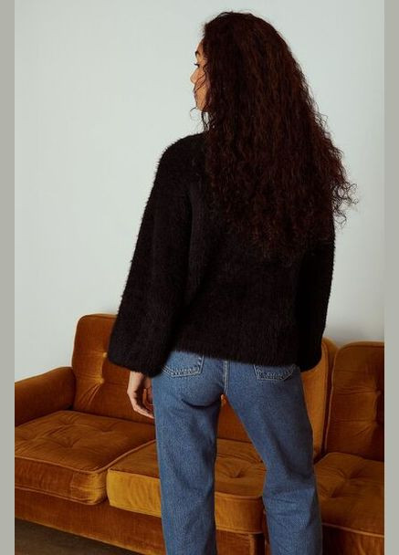 Чорний зимовий светр джемпер NA-KD 1736-000022