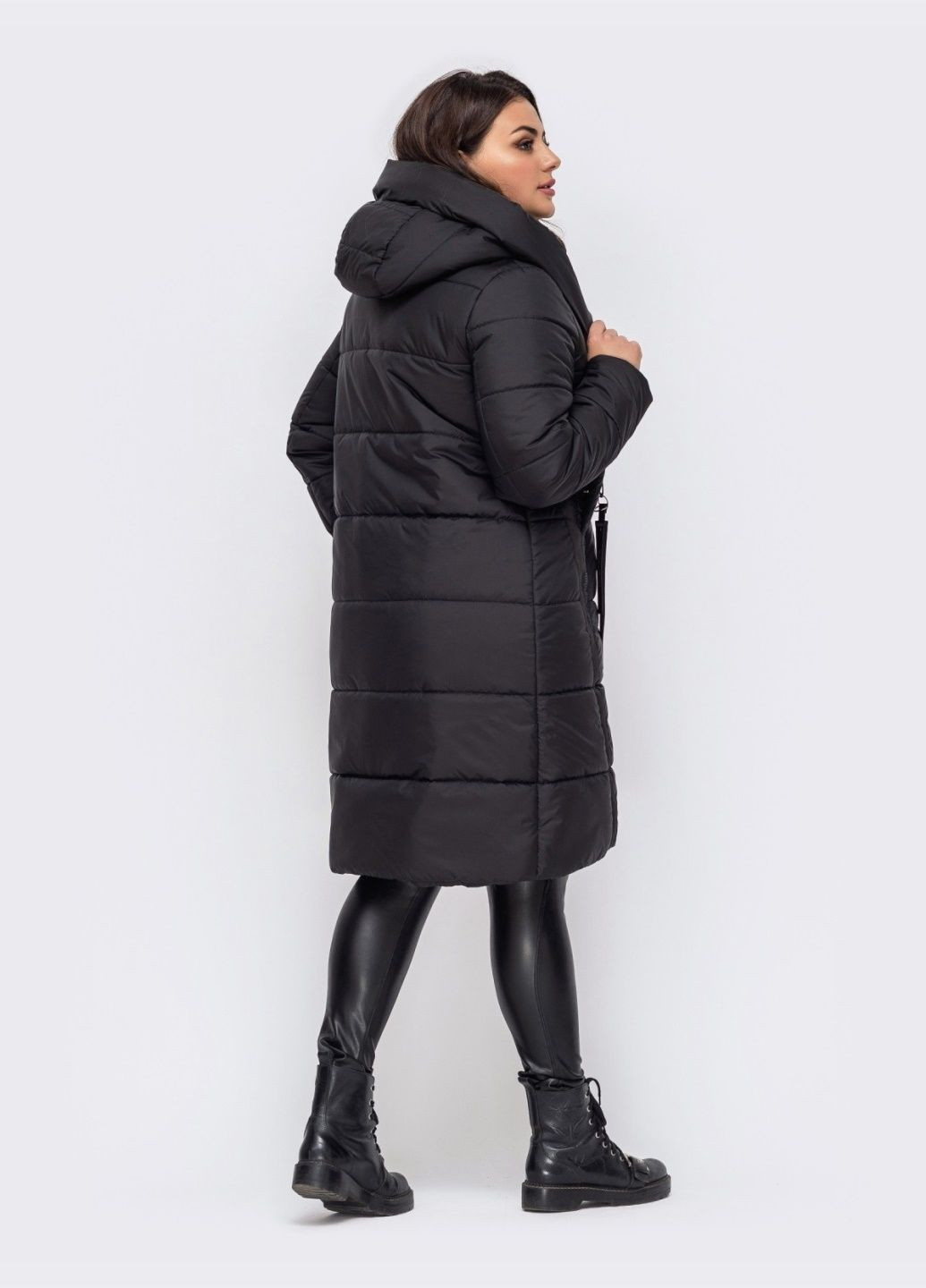 Черная зимняя зимняя куртка большого размера с капюшоном черная Dressa