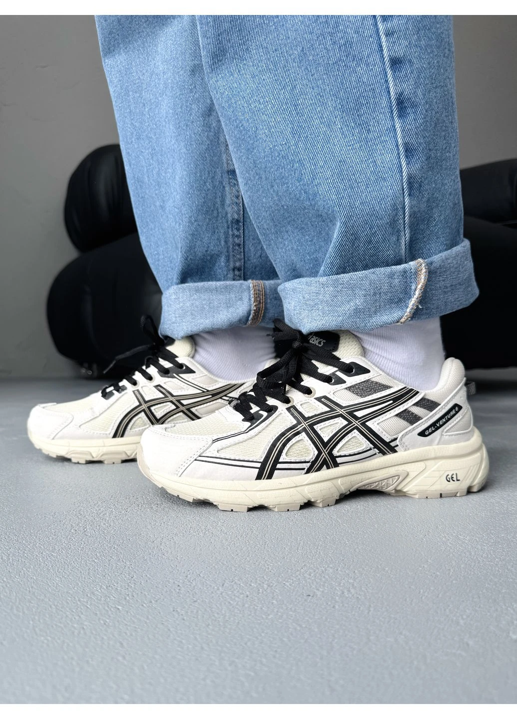 Чорні кросівки чоловічі asics gel-venture 6 beige/black асікс гель вентура чорні демісезон No Brand
