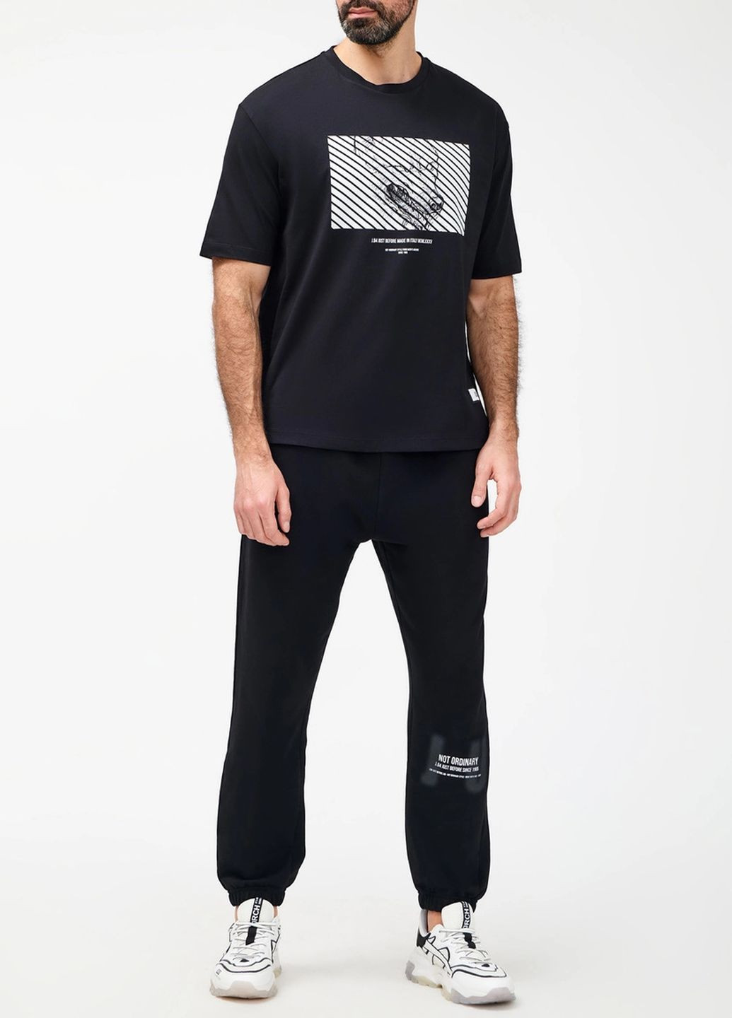 Біла футболка J.B4 (Just Before)