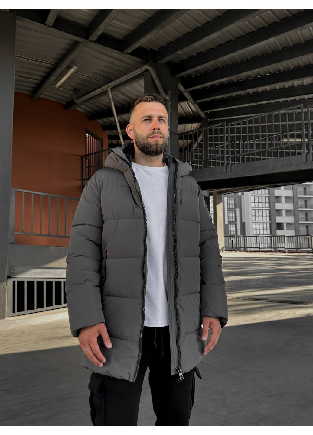 Графитовый зимний Пуховик Vakko