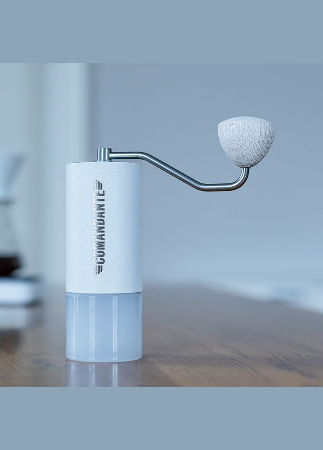 Кофемолка c40 mk4 з Red Clix Snow White (R-30042RC-VS) Comandante (303420723)