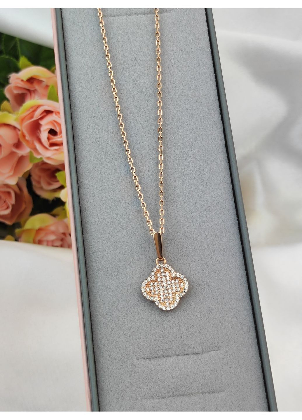 Срібний комплект 925 проби в позолоті у стилі Van Cleef (Ван Кліф) оздоблений камінцями 40 см No Brand (370203134)