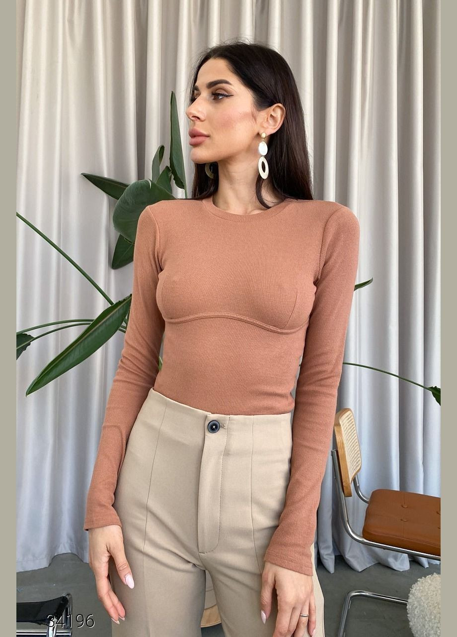 Коричневый демисезонный джемпер в рубчик с декоративным швом джемпер Liton