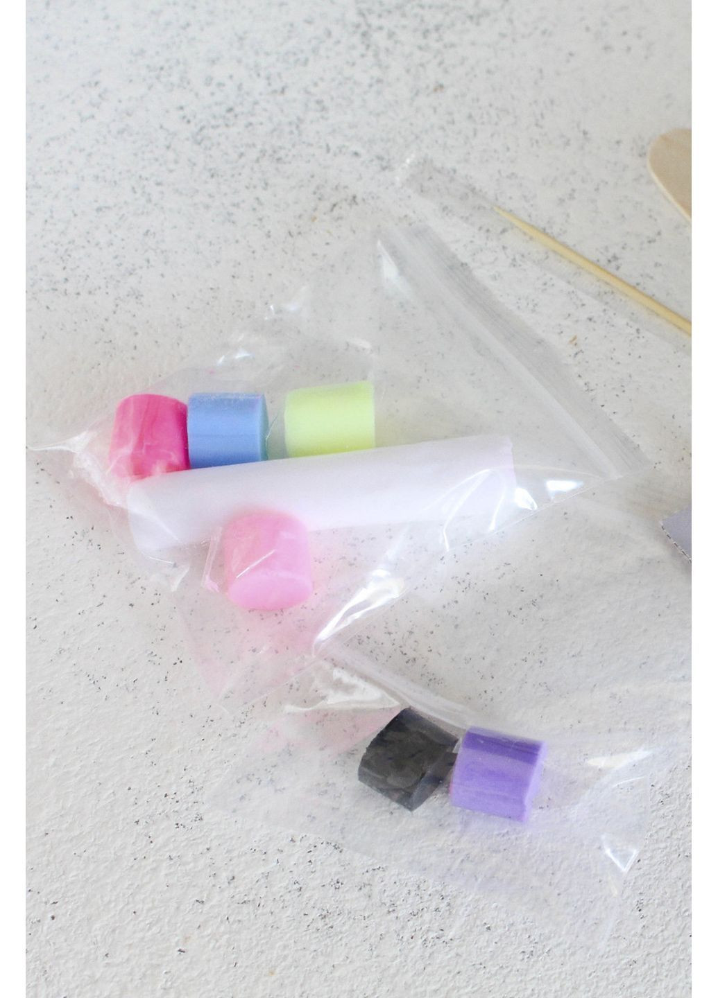 Набір для творчості "Ліплення з полімерної глини "Закладки Єдинороги" колір різнокольоровий CB-00287103 УМНЯШКА (365411403)