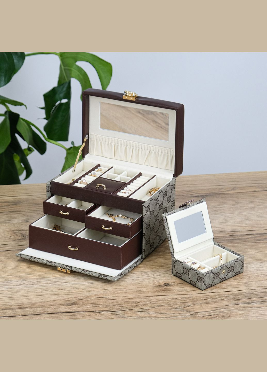 Шкатулка трехслойная для украшений с зеркалом, полиуретановая кожа гуччи, с дорожным ящиком см (JZ-016-2) Гранд Презент (322190884)