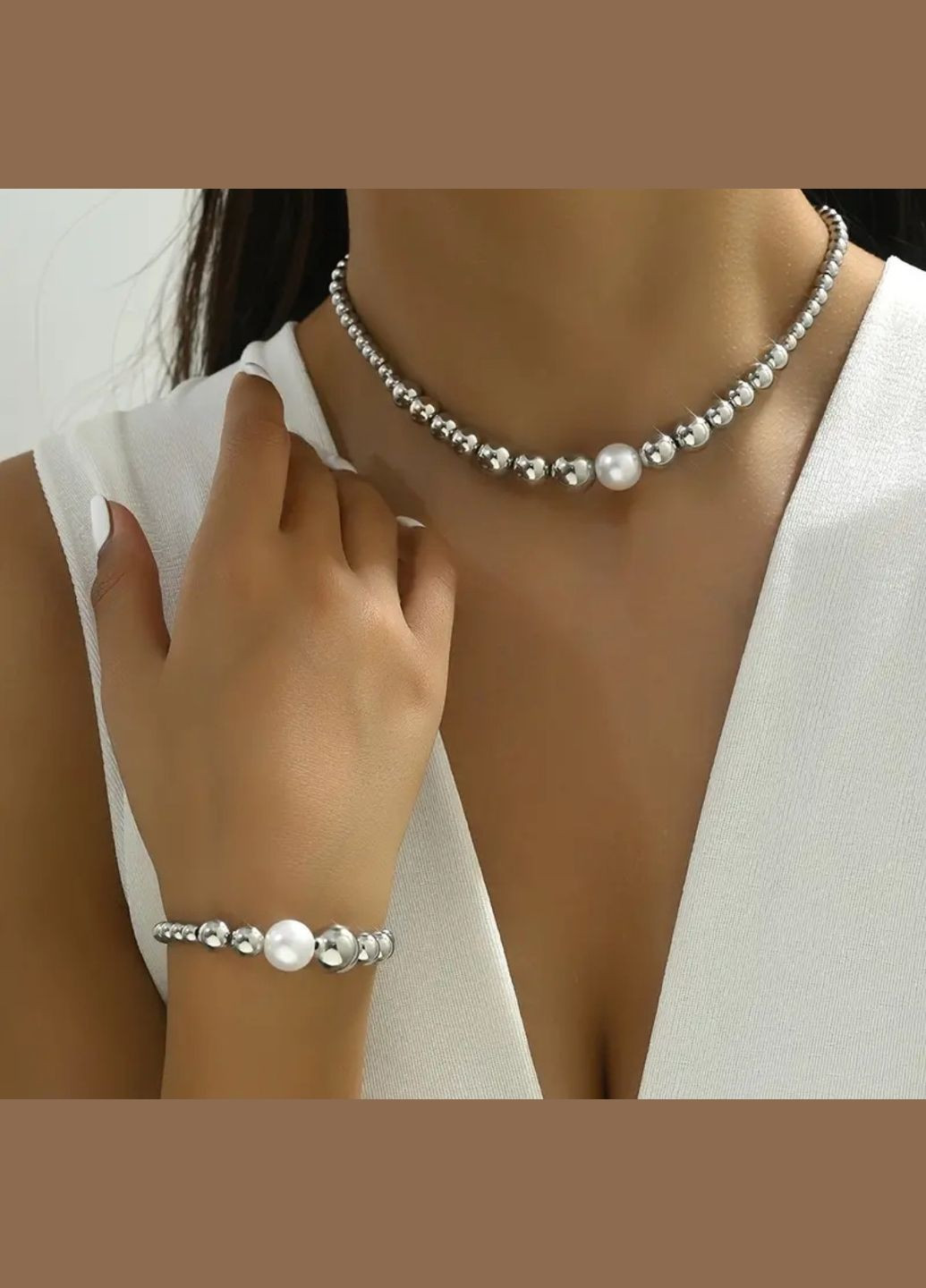 Набор украшений в стиле шик: колье и браслет, жемчуг, цвет хром с жемчугом. No Brand (311222700)