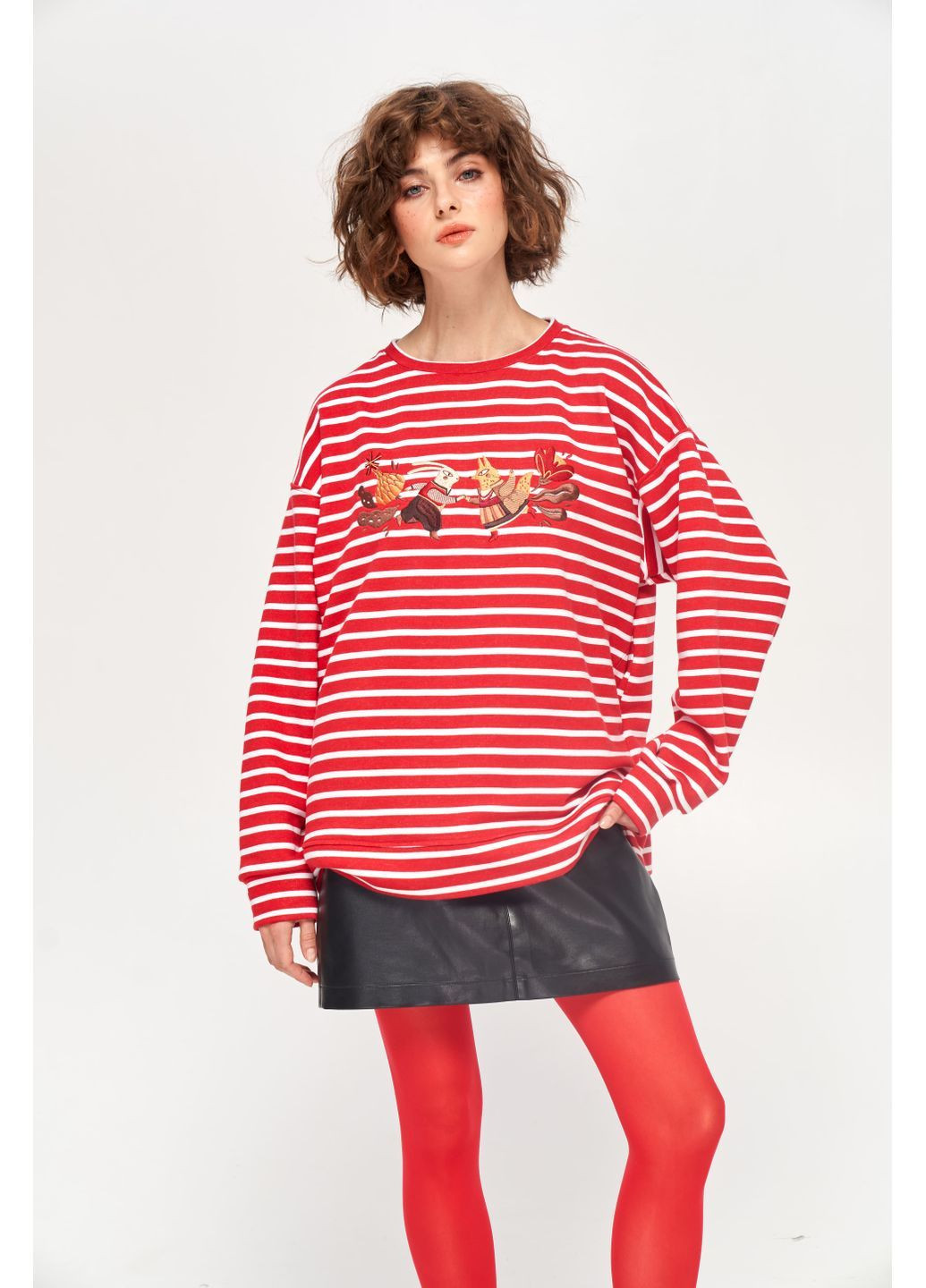 Реглан з вишивкою "Казкові звірі: лисичка + заєць" SYNONYMS (365246966)