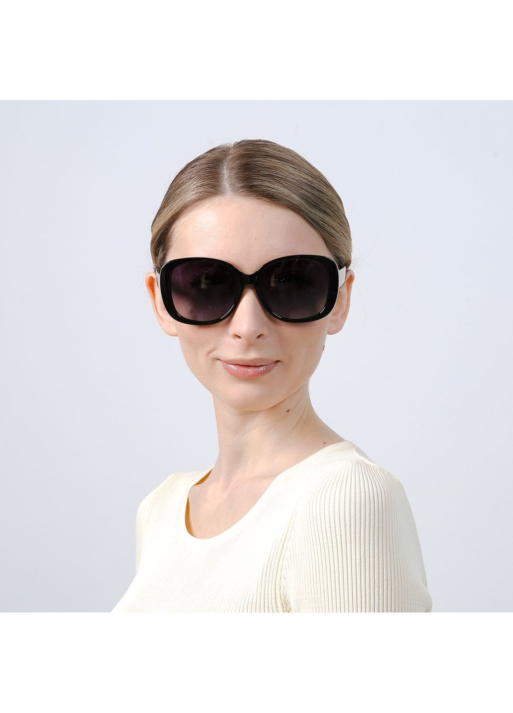 Сонцезахисні окуляри з поляризацією Фешн-класика жіночі LuckyLOOK 746-770 (325882833)