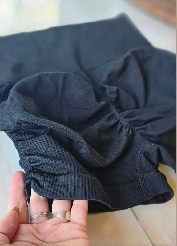 Шорти спортивні короткі велосипедки жіночі з Push Up ефектом і високою талією чорні No Brand (338425438)