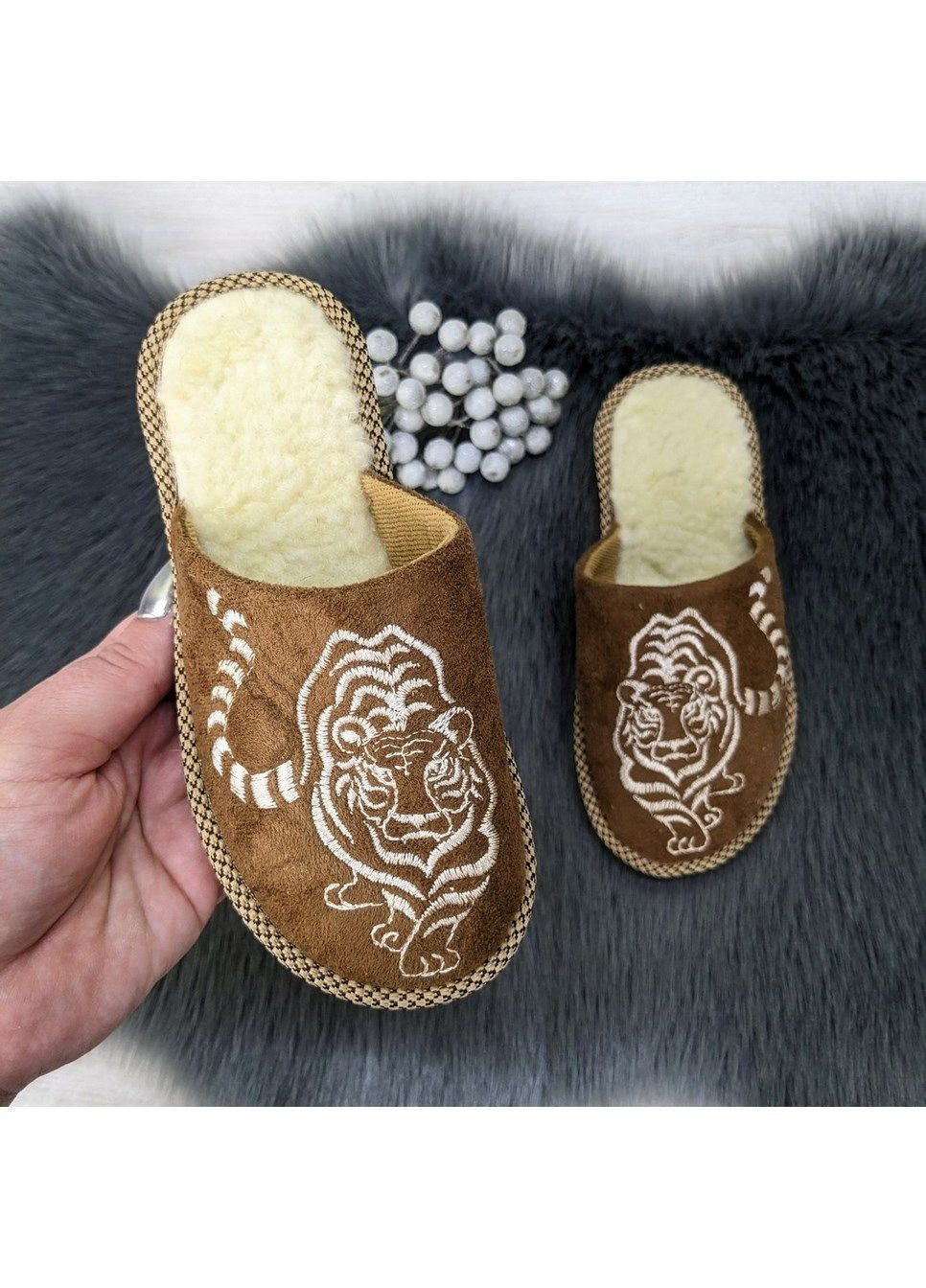 Коричневые тапочки детские Белста