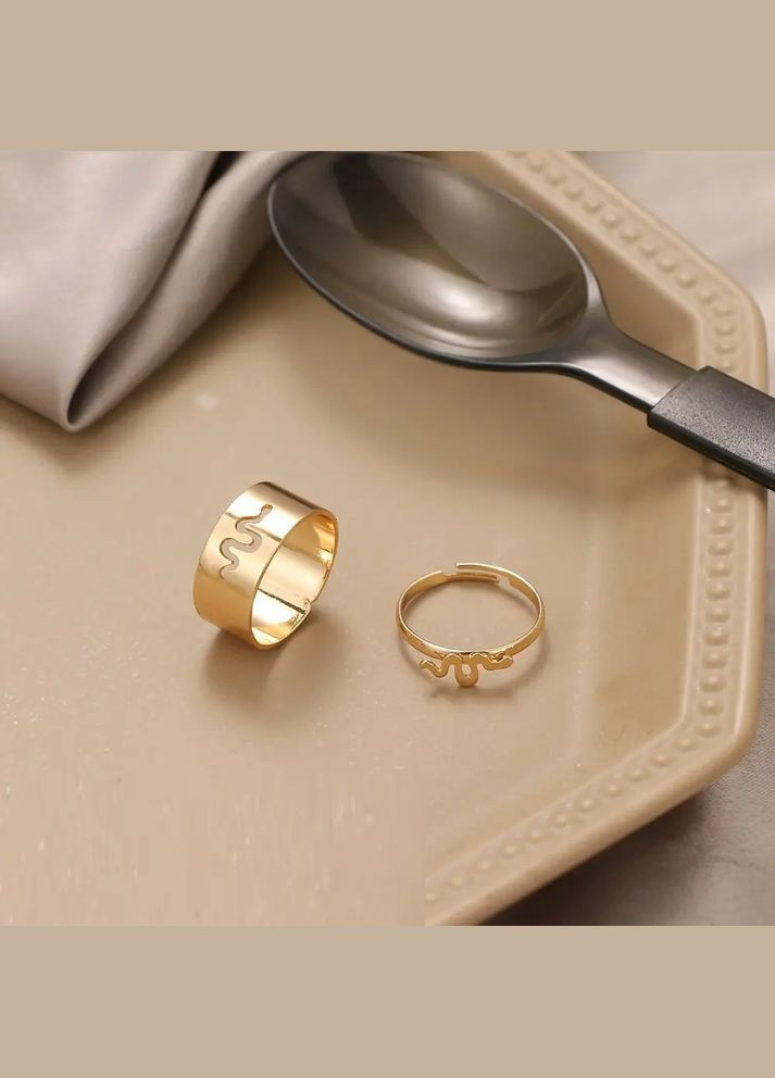 Комлпект парних кілець 2шт у формі змії регульовані парні кільця в золотому кольорі No Brand (340463676)