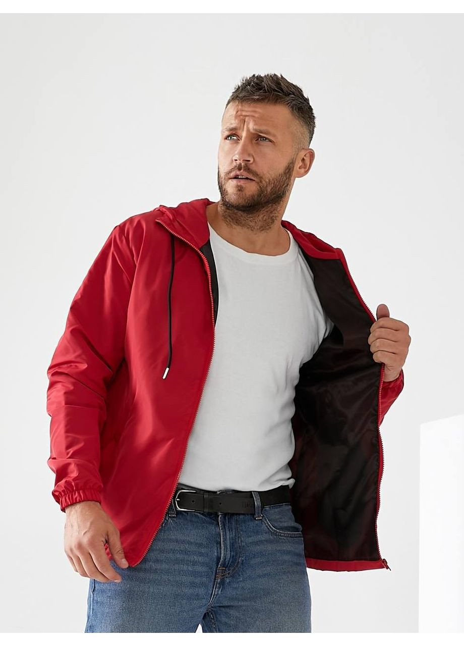 Червона вітровка Osoblyva