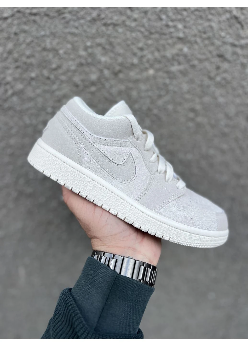 Серые демисезонные кроссовки мужские nike air jordan low grey найк аир джордан серые No Brand