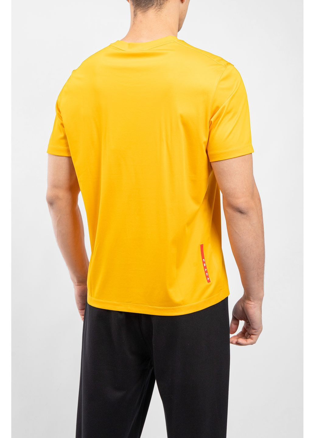 Гірчична футболка Prada